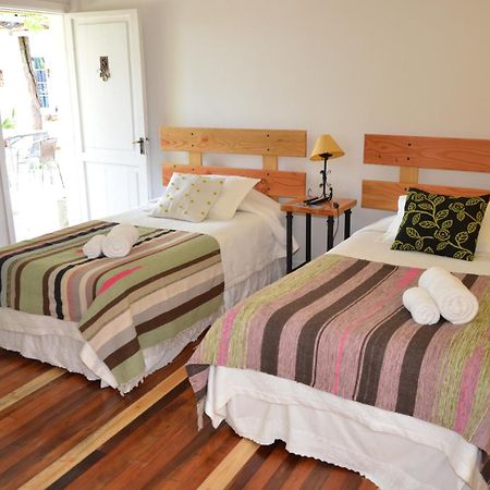 Hostal Petit Verdot Santa Cruz Chambre photo